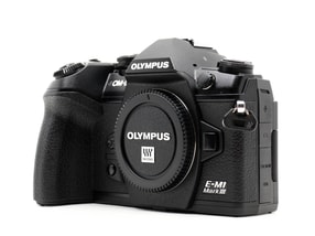 Olympus OM-D E-M1 Mark III
