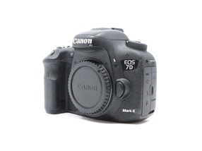 Canon EOS 7D Mark II