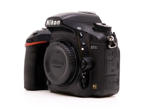 Nikon D750