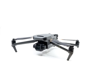 DJI Mavic 3 Pro Cine Premium Combo