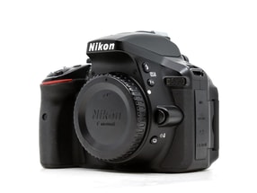Nikon D5300