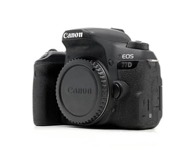 Canon EOS 77D