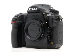 Nikon D850