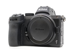 Nikon Z5