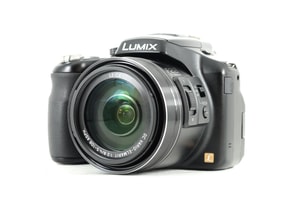 Panasonic Lumix DMC-FZ200