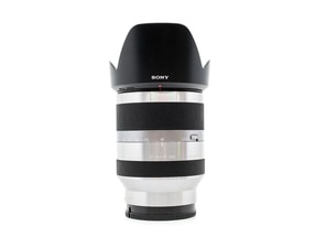 Sony E 18-200mm f/3.5-6.3 OSS