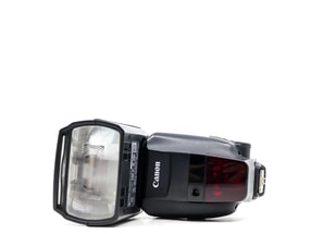 Canon 600EX II-RT Speedlite