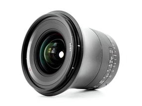 Zeiss Milvus 18mm f/2.8 ZE - Canon EF Fit