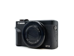 Canon G7 X III