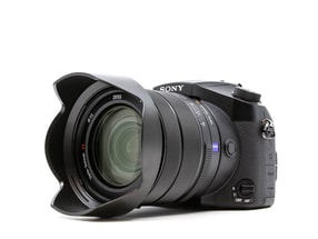 Sony Cybershot RX10 Mark III