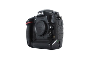 Nikon D4s