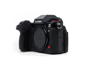 Panasonic Lumix DC-S1H