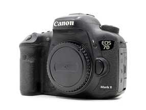 Canon EOS 7D Mark II