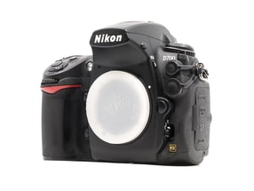 Nikon D700